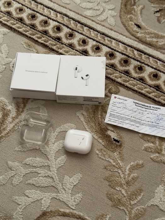Airpods 3 оригинал, в идеальном состояние