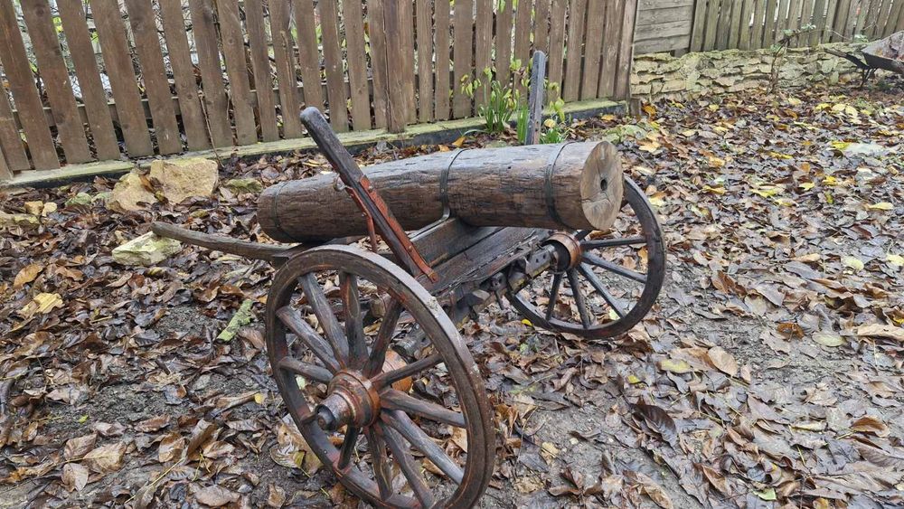 Продавам черешово топче