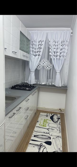 Inchiriez apartament 2 camere