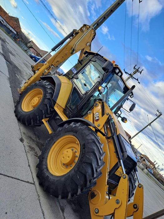 Închirieri buldoexcavator pentru demolari si basculanta