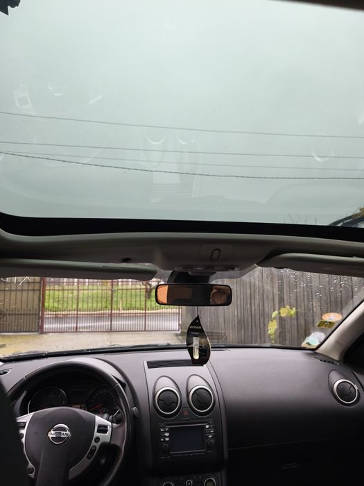 Vând Nissan Qashqai