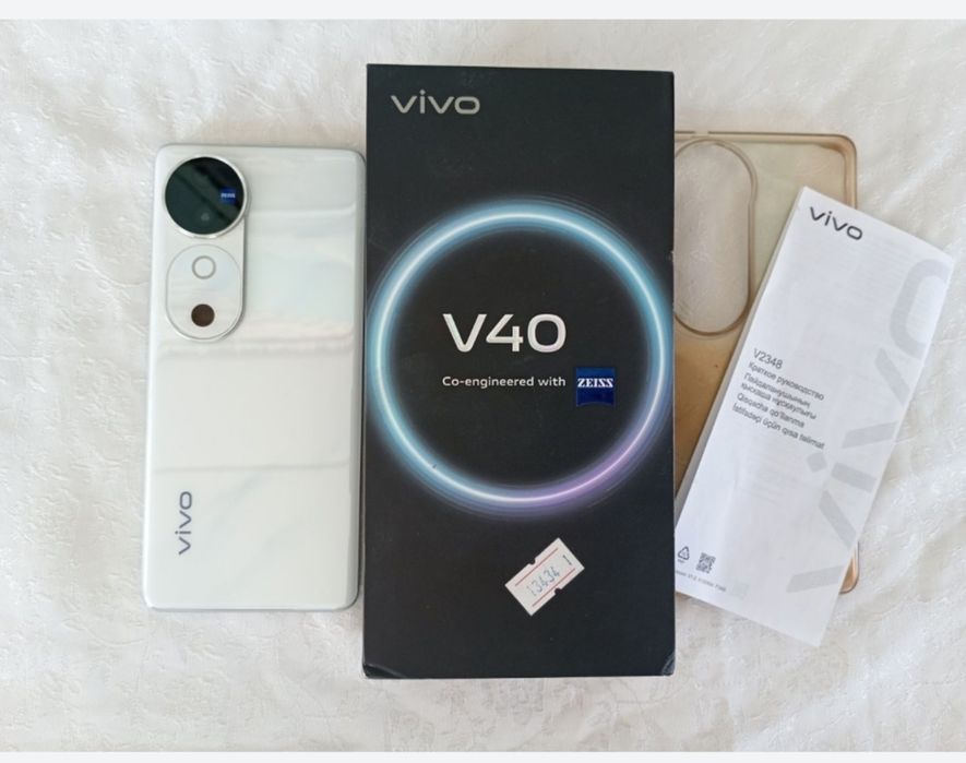 Vivo v 40 сотилади