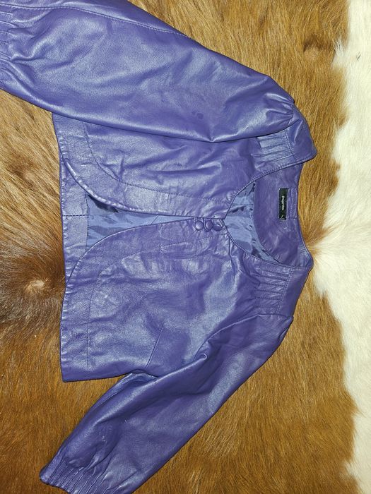 Vand jacheta scurta din piele eco mov de dama M