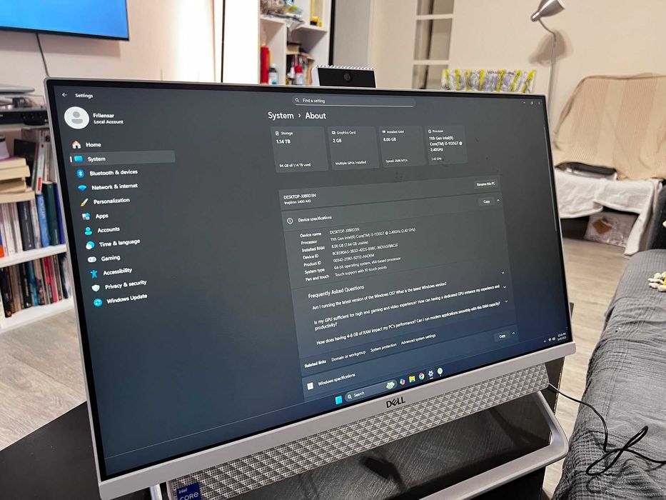 Sistem All-in-One Dell i5-1135G7,  8GB DDR4, 256GB SSD + 1TB HDD