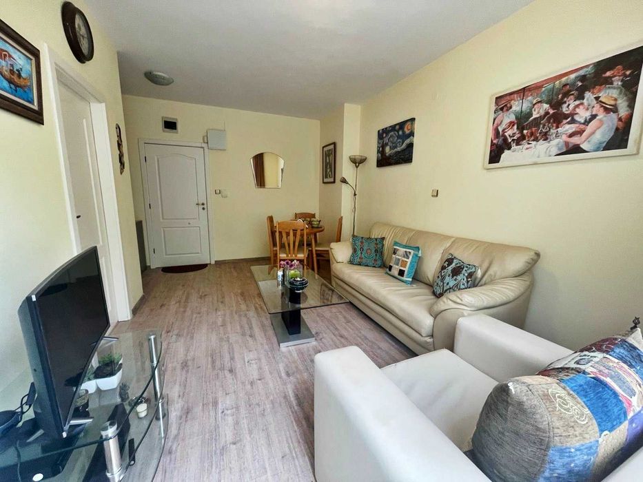 Продава се Тристаен апартамент в к.к. Слънчев бряг - 68 кв.м за 881 €/кв.м - Снимка #2