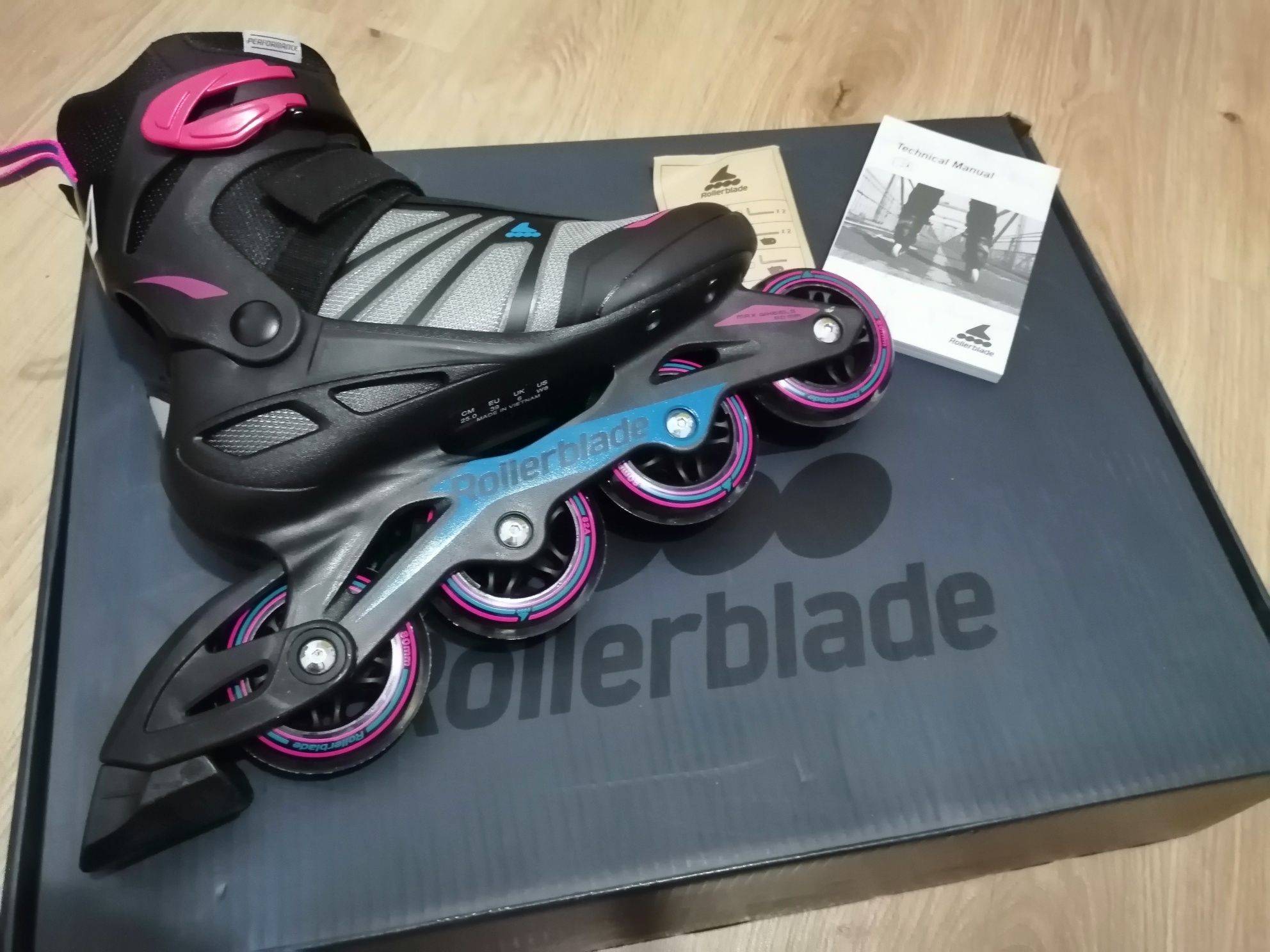 НОВИ ролери Rollerblade Zetrablade W