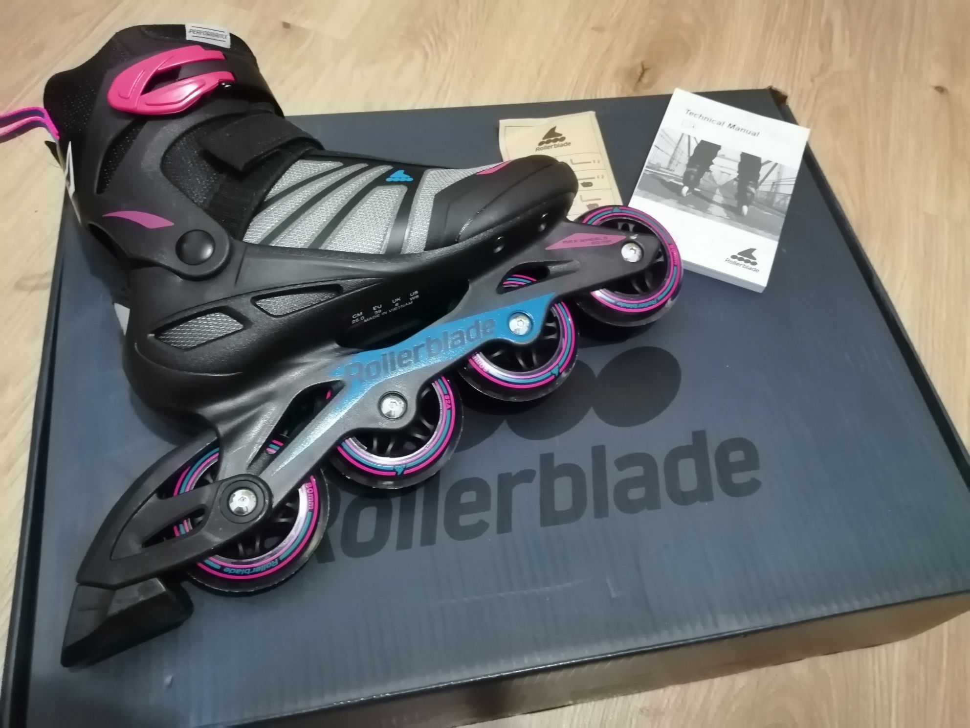 НОВИ ролери Rollerblade Zetrablade W