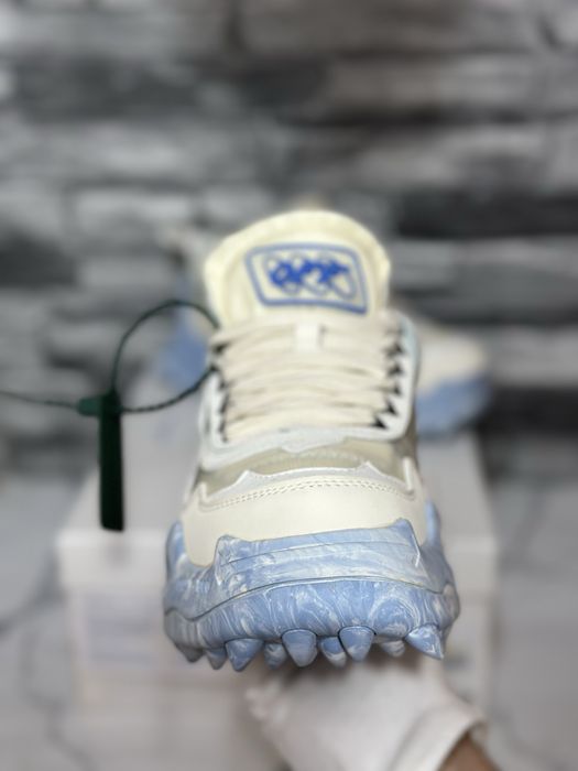 Off-White Odsy 1000 Blue Marble
