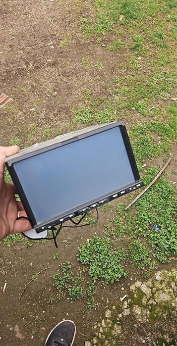 Плейъри за коли и бусове