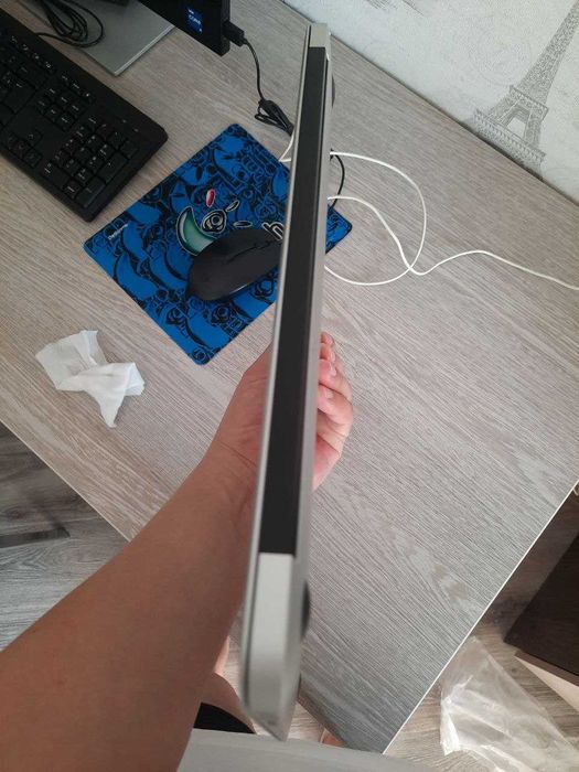 Macbook Air 2017 (customized ) Core i5, 8GB, 512 GB. Идеал ҳолатда