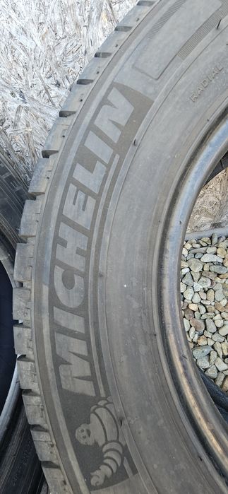 Anvelope Michelin Agilis 215/70 R15C 109/107S