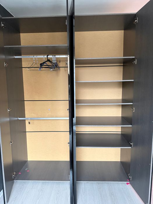 Гарбероб + две нощни шкафчета