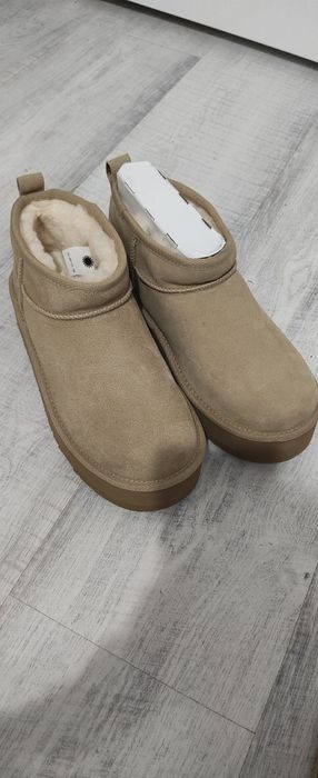 UGG mini mărime 36