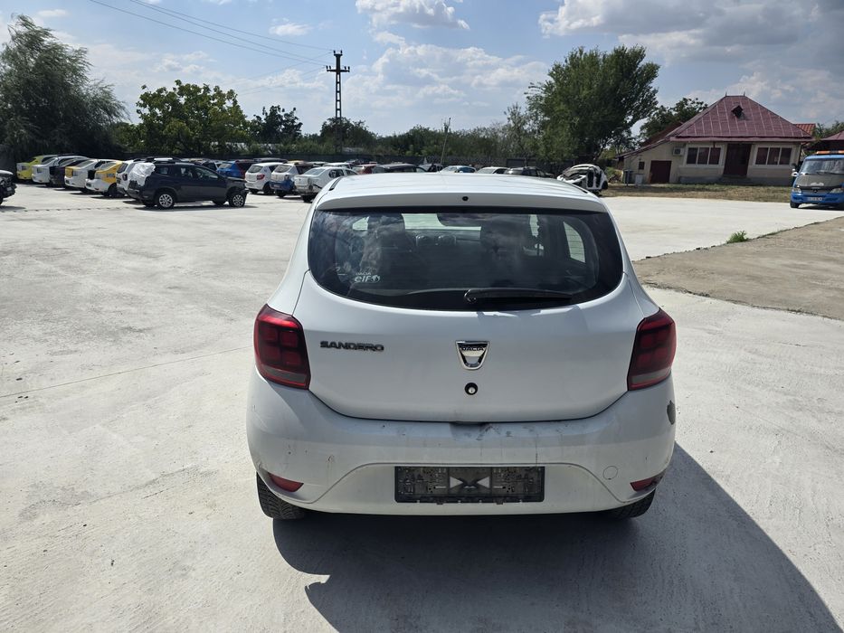 Dezmembrez sandero 2019 1.0 sce cu aer conditionat