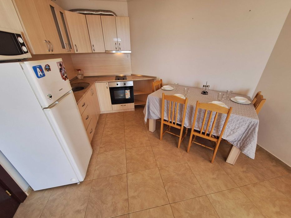 Продава се Двустаен апартамент в к.к. Слънчев бряг - 85 кв.м за 1353 €/кв.м - Снимка #3