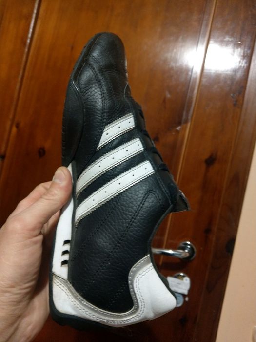 Резервирани.Adidas Goodyear 42,5нм. 27,0см.