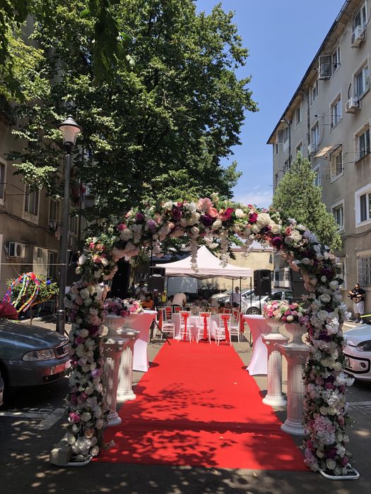 Corturi, mese si scaune de inchiriat