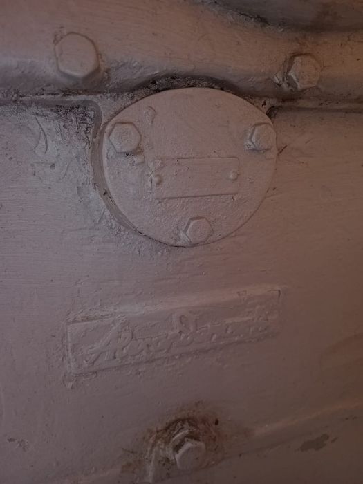 Cârnāțar Robust și cu două viteze