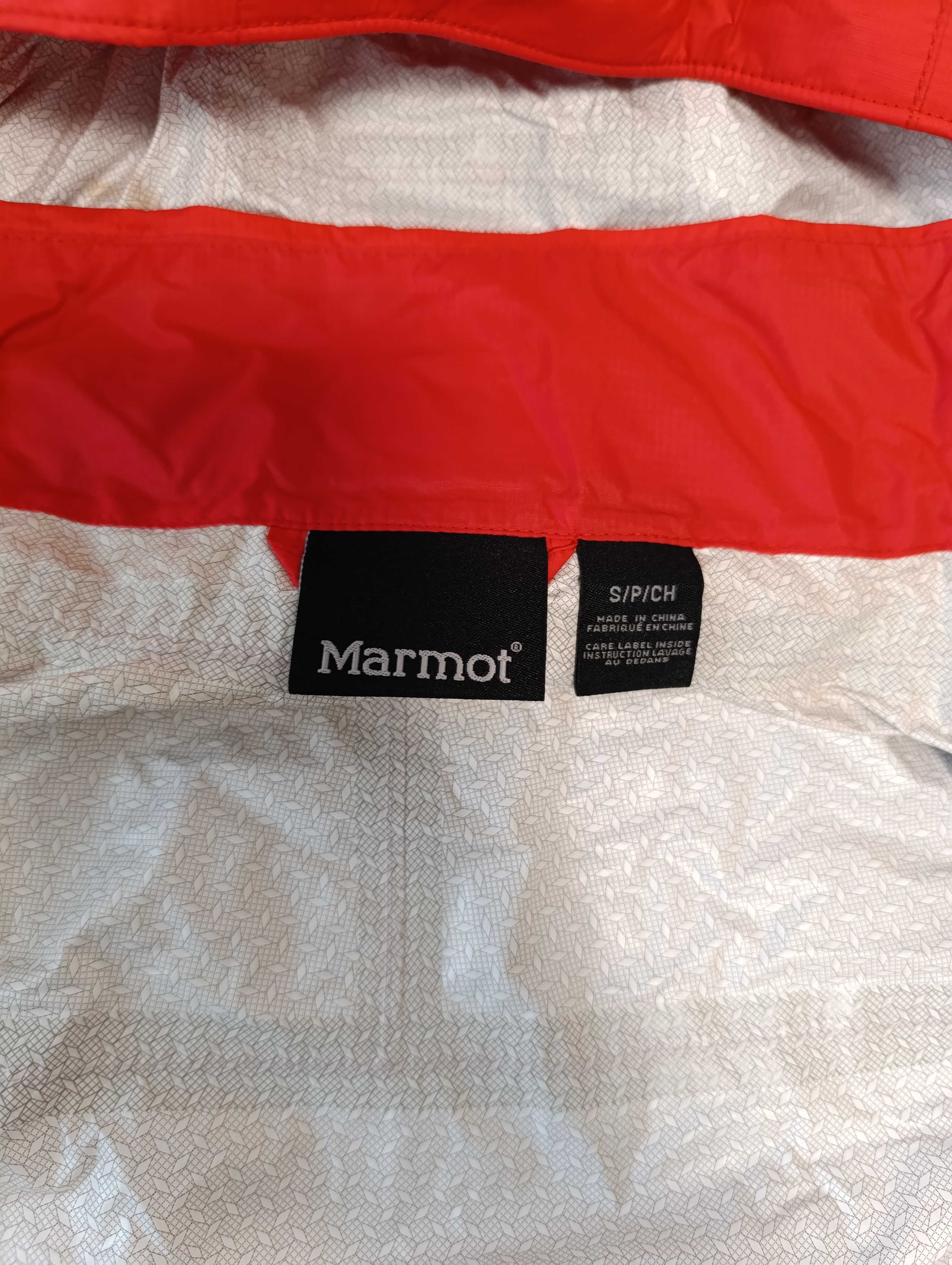 ''Marmot''оригинално дамско водоустойчиво яке S размер