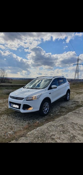 Ford kuga titanium