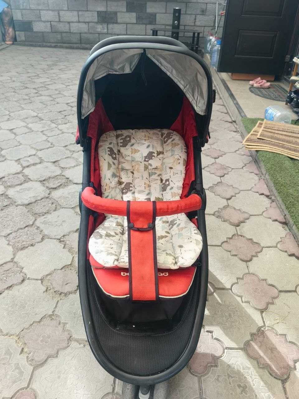 Продам б\у детскую коляску.