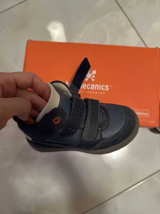 Детски боти Biomecanics 27 номер