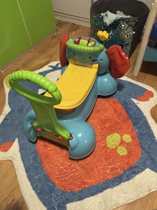 INFANTINO Grow with me проходилка и Fisher Price - Пеещо слонче 3 в1