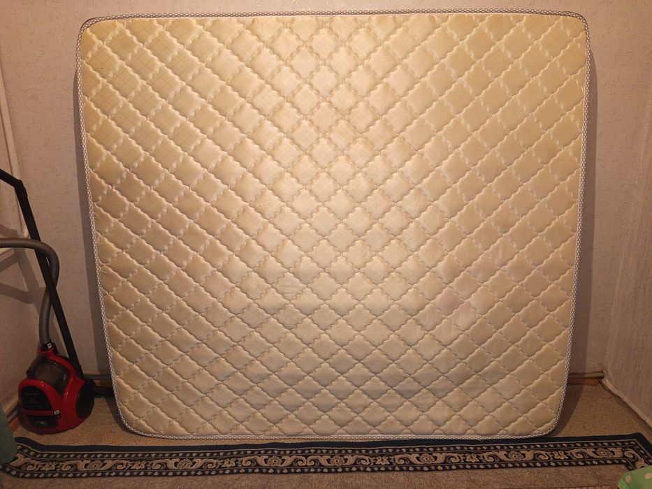 Продается матрас