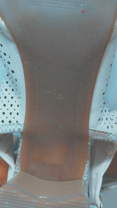 Официално-ежедневни елегантни обувки със стелка от естествена кожа