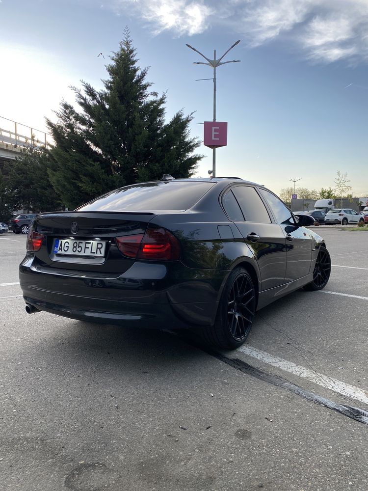 Vand sau schimb ( cu off-road) BMW E90