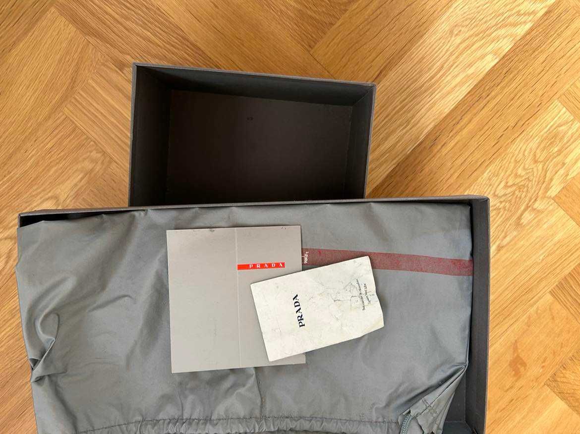 Оригинални обувки Prada, 37,5
