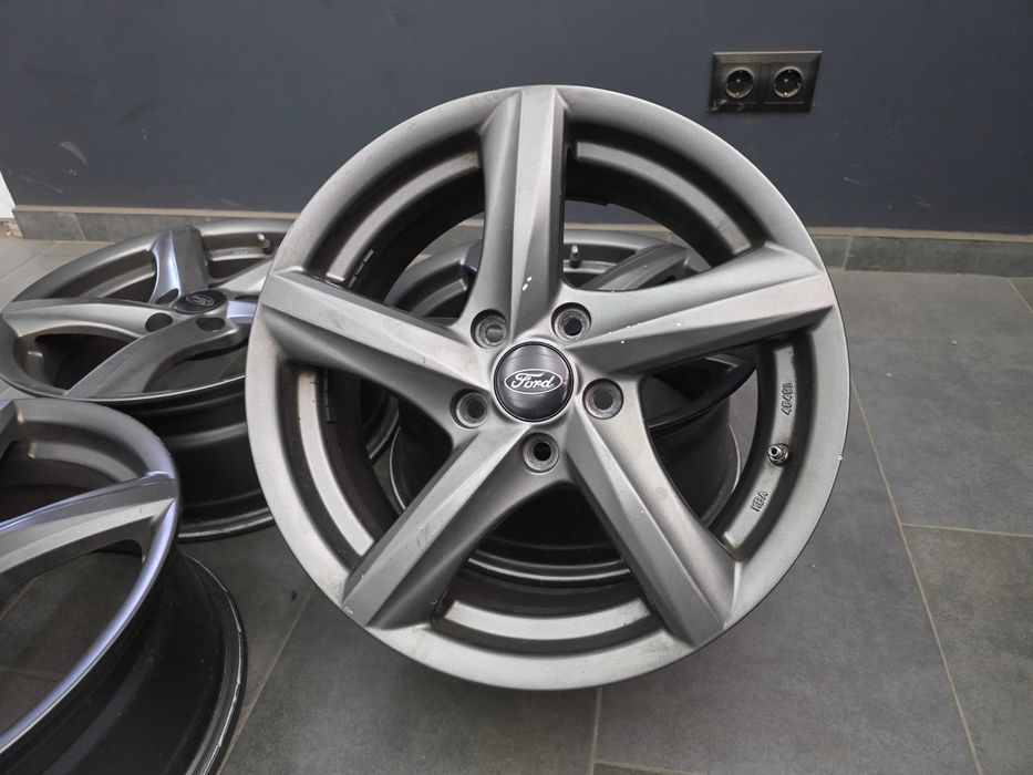 Джанти 16 - Ford