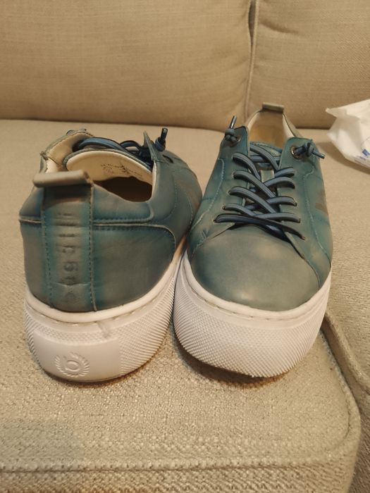 Adidași Dama BUGATTI din piele mărime 39