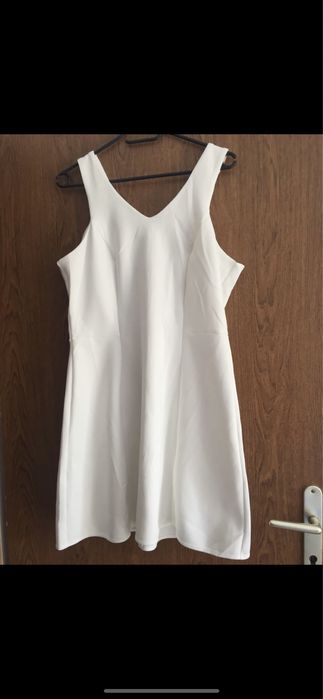 Rochie noua Mango
