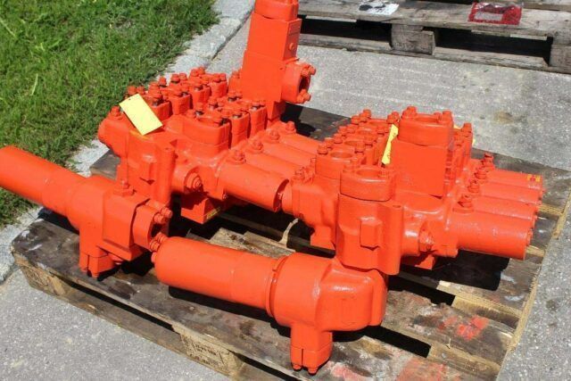 distribuitor hidraulic pentru o&k rh 30 e