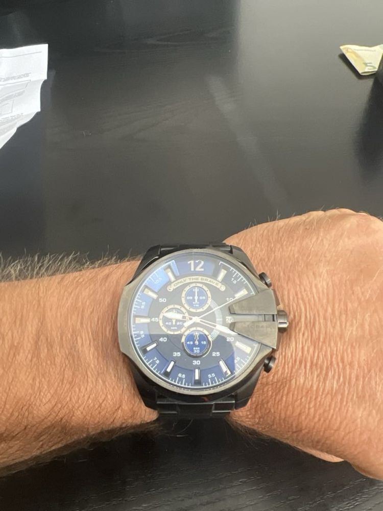 Ръчен часовник diesel