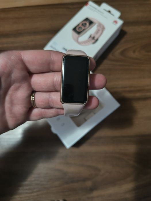 Brățară Huawei Band 6