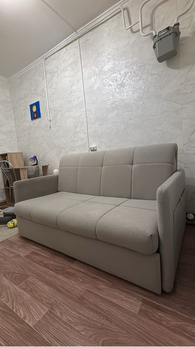 Продаю диван в хорошем состоянии