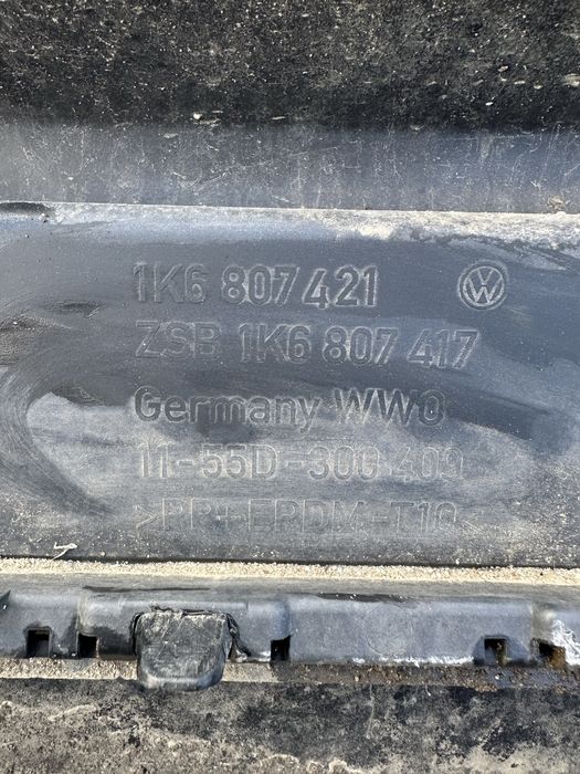 Bară spate vw golf 5.cod:1k6807421.