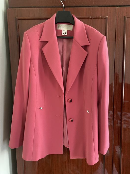 Пиджак  женский бездефектов