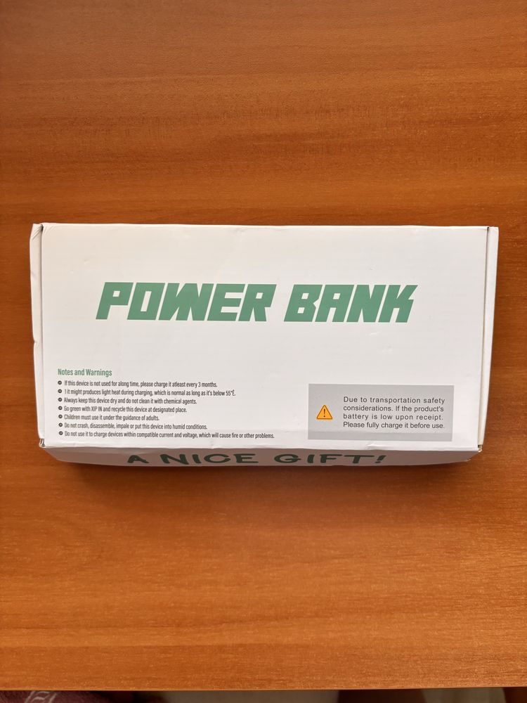 Чисто Нова Външна Батерия / Powerbank 10000 mah 22.5W