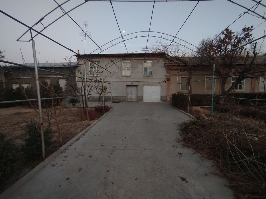 Chilonzor uchastka sotiladi