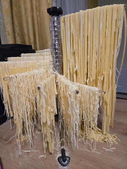 Tăiței din ouă de casă