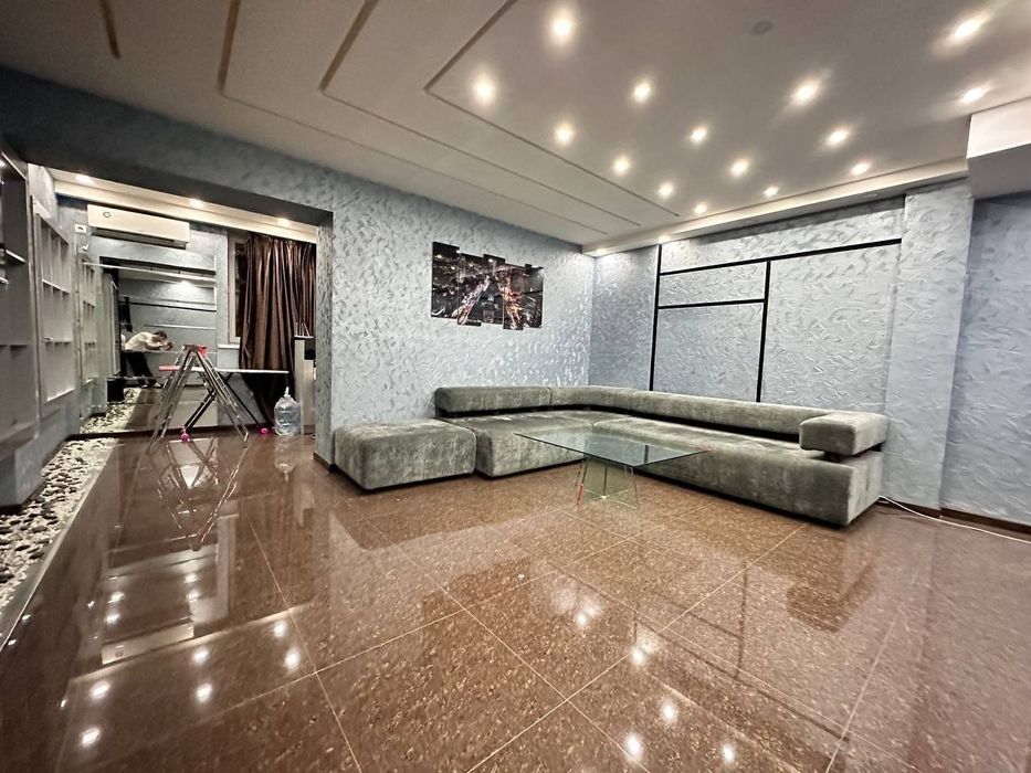 Продается 2х ком квартира на Ц-1, ориентир: кафейня Экорн, 62 м²