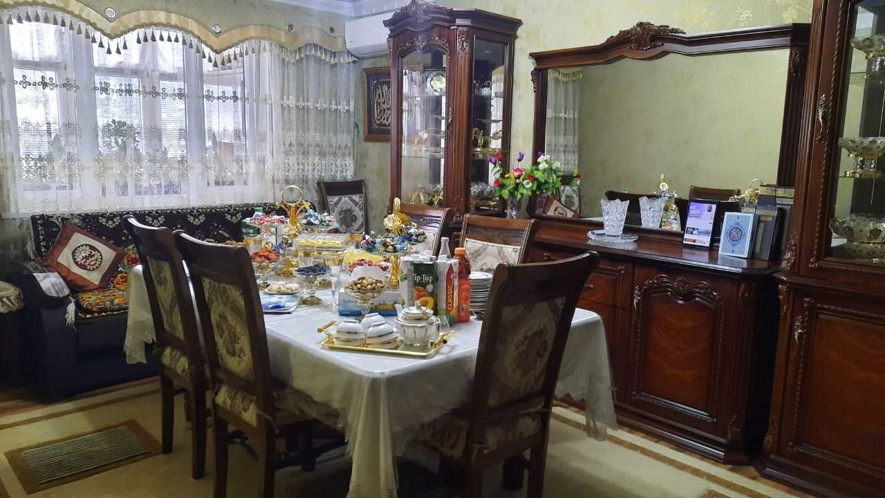Продается квартира 3х комнатная 78кв. 77 серия в центре Ташкента