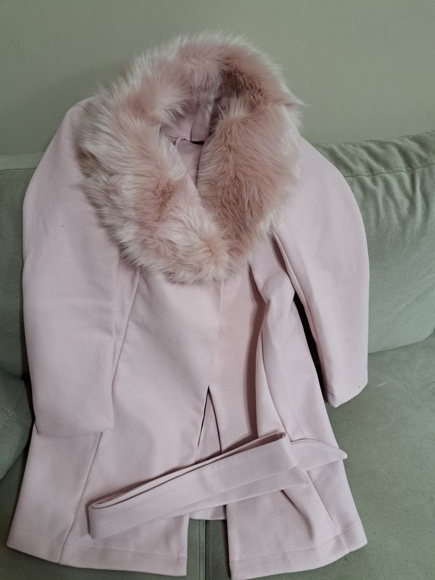 Чисто ново розово палто, Л размер