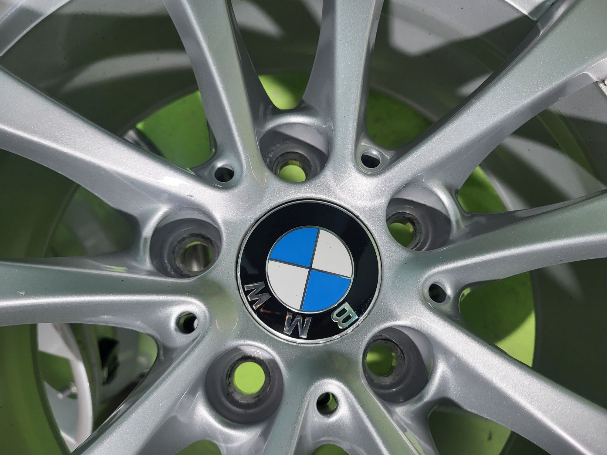 17 5x120 Bmw F30 F31 E90 лети джанти 5х120 бмв