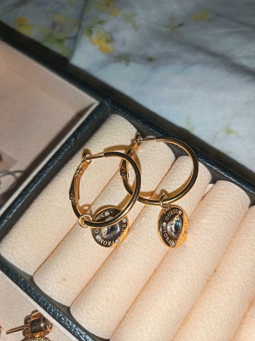 Guess обеци Guess