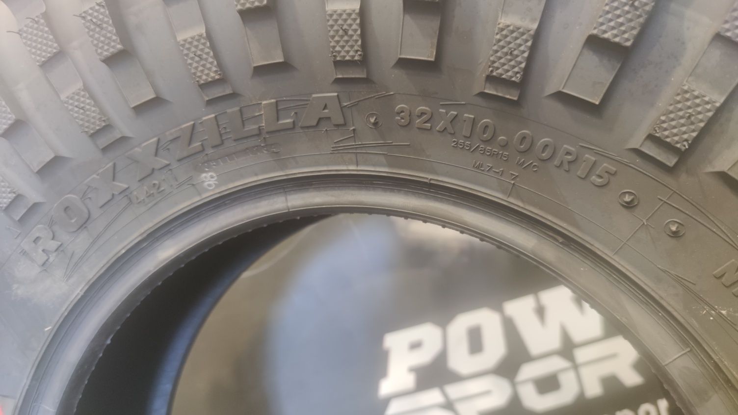 Anvelopa Cauciuc Maxxis Roxxzilla 32x10-15 Rzr Maverick x3