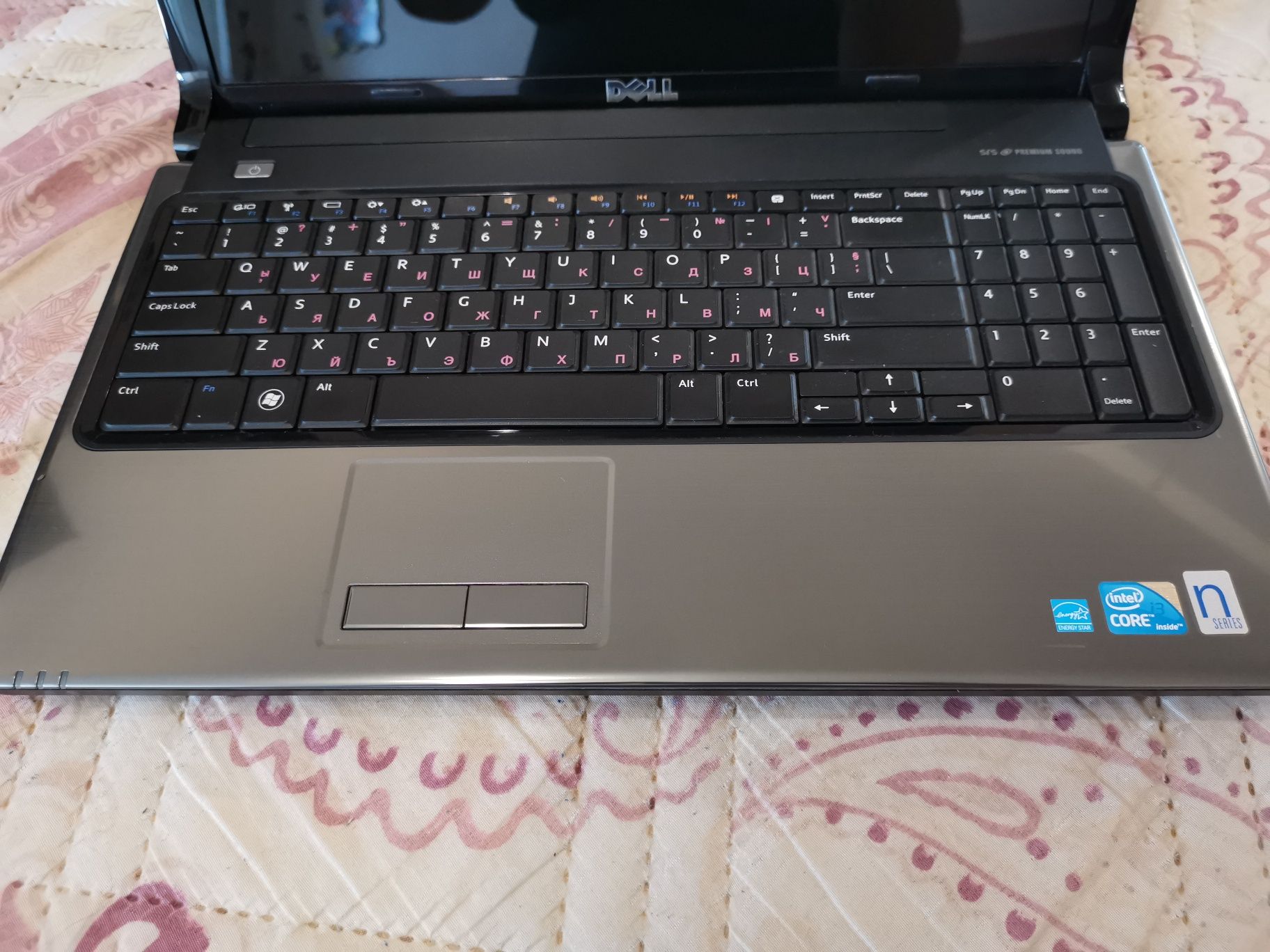 Продавам лаптоп Dell inspiron 1564 4GB!